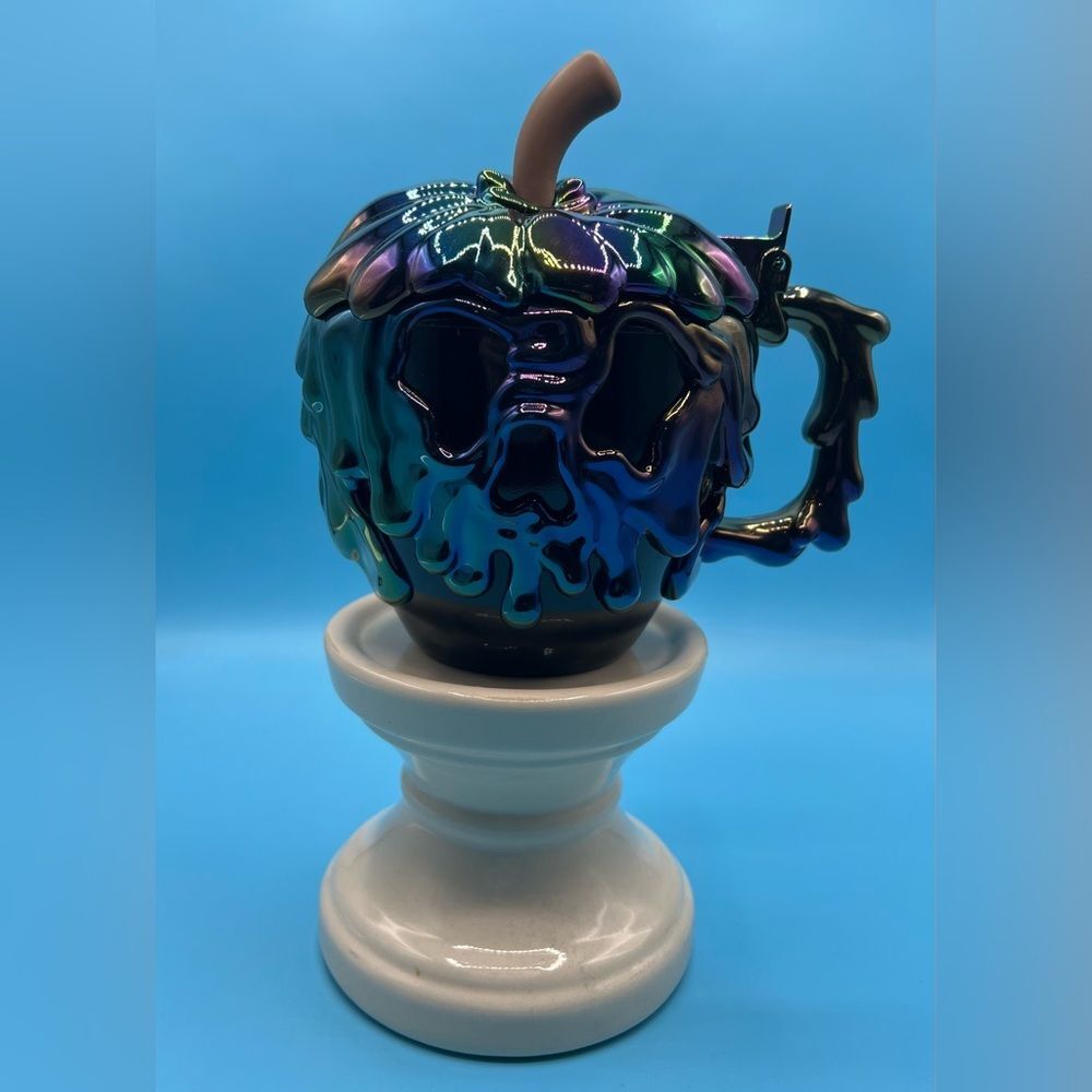 Disney Poison Apple Plastic Mug Purple IRIDESCENT